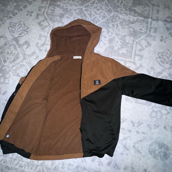 Light Jacket ZippUp with a warm interior - Picture 2 of 3